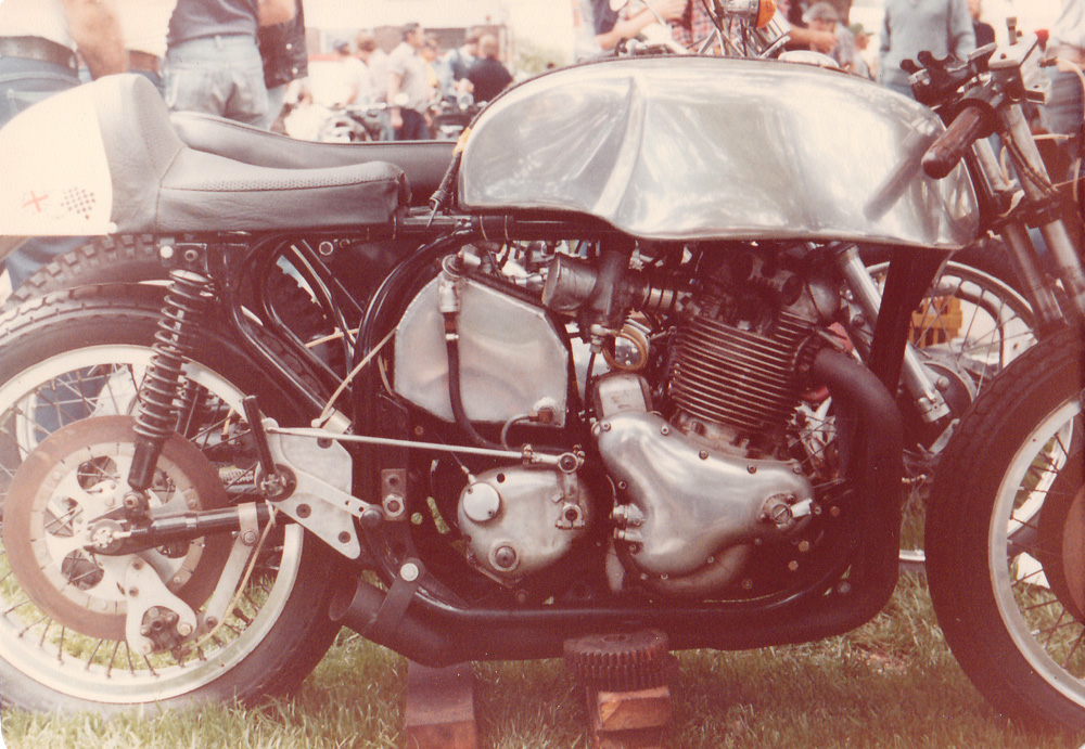 Commando engine into Dommi ?