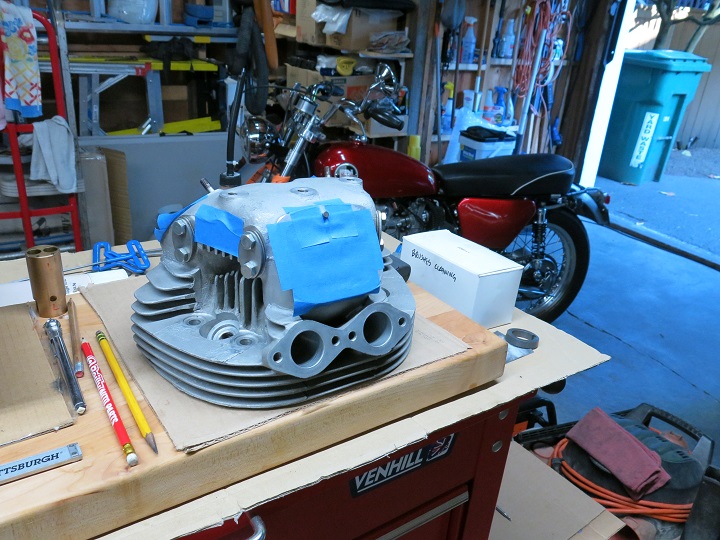 Atlas rocker oil feed pipe