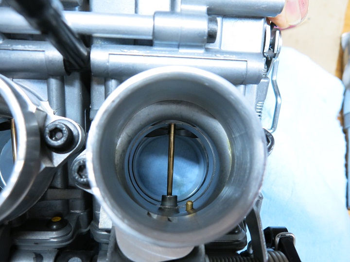 Keihin CRS smoothbore compared to Keihin FCR flatslide